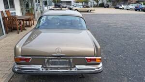 Bild 24/30 von Mercedes-Benz 280 SE 3,5 (1971)