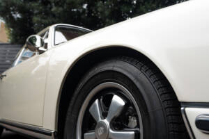 Image 74/78 of Porsche 911 2.0 E (1968)
