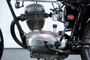 Image 30/50 of Mondial 125 (1961)