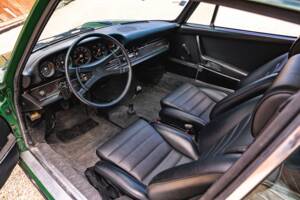 Image 14/32 of Porsche 911 2.2 S (1970)