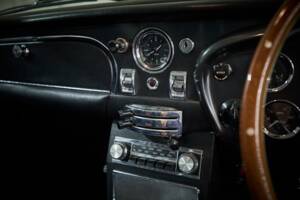 Afbeelding 41/60 van Aston Martin DB 6 (1968)
