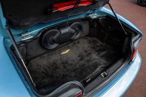 Immagine 22/46 di Aston Martin DB 7 Vantage Volante (2000)