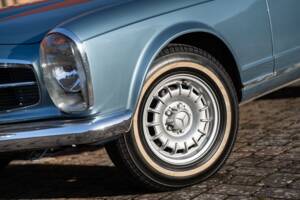 Bild 3/69 von Mercedes-Benz 230 SL (1967)