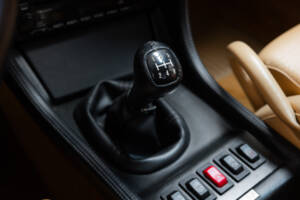 Afbeelding 17/32 van Alfa Romeo SZ (1994)