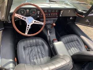 Imagen 2/10 de Jaguar E-Type (1968)