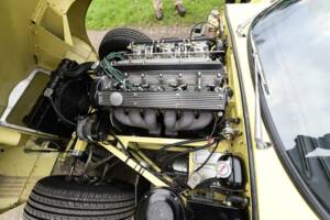 Image 34/50 de Jaguar E-Type (2+2) (1969)