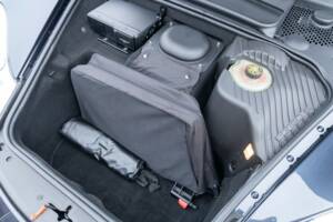 Bild 43/50 von Porsche 911 Carrera 4S (2003)