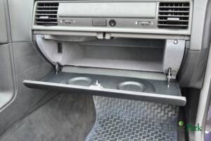 Bild 36/50 von BMW 320i (1994)