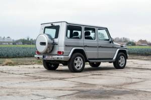 Bild 7/8 von Mercedes-Benz G 400 CDI (lang) (2001)