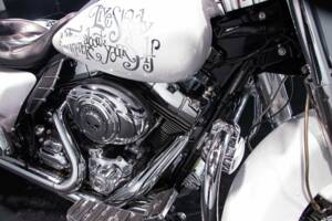 Image 13/50 of Harley-Davidson DUMMY (2010)