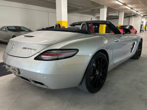 Image 5/32 of Mercedes-Benz SLS AMG GT Roadster (2013)