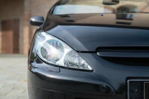 Bild 15/50 von Peugeot 307 CC 2.0i (2004)