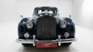 Image 13/15 of Rolls-Royce Silver Cloud II (1961)