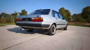 Image 39/94 de Audi 80 CD 5S (1982)