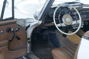 Afbeelding 17/50 van Mercedes-Benz 300 SE (1963)