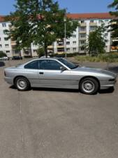 Image 5/11 of BMW 850i (1990)