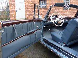 Mercedes-Benz 220 S Cabriolet (W 180) 1958