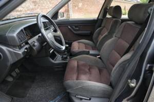 Bild 36/50 von Peugeot 405 Mi16 (1990)