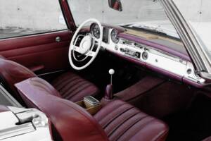 Afbeelding 29/40 van Mercedes-Benz 230 SL (1964)