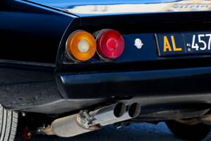 Image 10/32 of Ferrari 400 GT (1977)