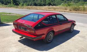 Bild 4/35 von Alfa Romeo GTV 2.0 (1981)