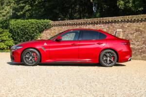 Bild 49/50 von Alfa Romeo Giulia Quadrifoglio (2017)