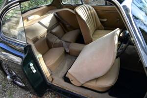 Image 32/50 of Jaguar XK 150 FHC (1960)