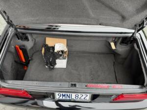 Image 28/44 of Mercedes-Benz 300 SL (1991)