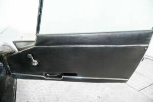 Image 30/47 de Jaguar E-Type (1969)