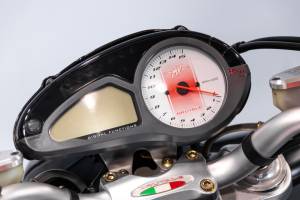 Image 38/47 of MV Agusta DUMMY (2006)