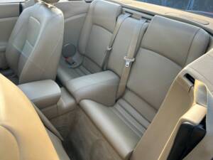 Image 13/36 of Jaguar XK 4.2 (2007)