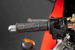 Immagine 41/50 di Bimota SB6-R (1999)