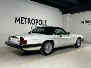 Image 2/14 of Jaguar XJS 5.3 V12 (1990)