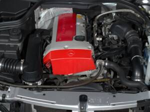 Image 8/28 of Mercedes-Benz CLK 200 Kompressor (2001)