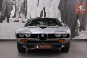 Image 3/56 of Alfa Romeo Montreal (1977)