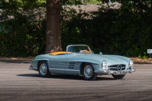 Image 25/50 of Mercedes-Benz 300 SL Roadster (1957)