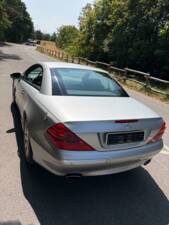 Imagen 5/15 de Mercedes-Benz SL 500 (2001)