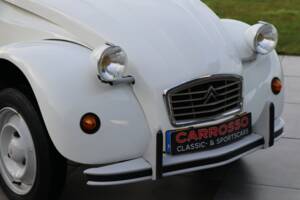 Image 21/50 of Citroën 2 CV 6 (1985)