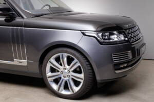 Bild 9/34 von Land Rover Range Rover Autobiography SDV8 (2015)
