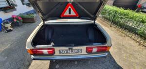Image 11/12 of Mercedes-Benz 200 (1982)