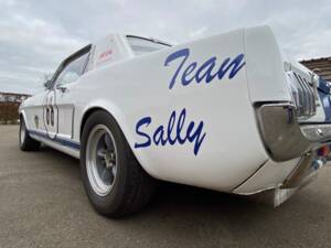 Bild 35/52 von Ford Mustang 289 (1965)