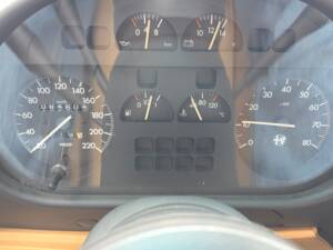 Bild 12/12 von Alfa Romeo 2.0 Spider (1991)
