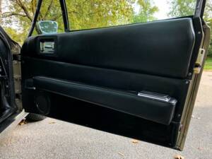 Immagine 28/42 di Aston Martin Vantage (1973)