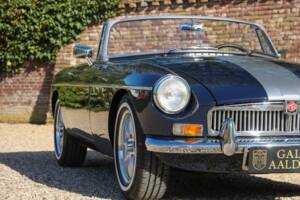Image 25/50 de MG MGB (1966)
