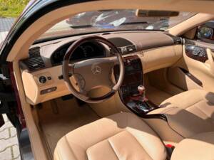 Bild 9/19 von Mercedes-Benz CL 500 (1999)