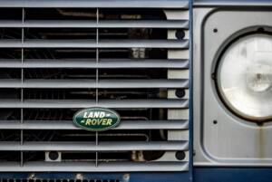 Image 16/41 of Land Rover Defender 90 (2004)