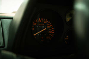 Image 19/33 of Ferrari 348 TS (1990)