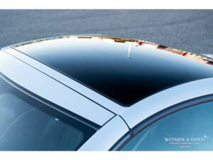 Imagen 27/36 de Mercedes-Benz SL 500 (2011)