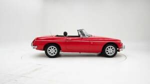 Image 6/15 of MG MGB (1973)