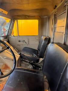 Image 39/56 of Mercedes-Benz Unimog 404 S (1961)